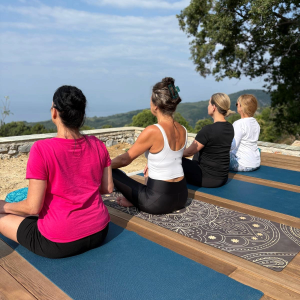 Yoga Meditation ÜberGlücklich - Workshops - Meditative Steingestaltung
