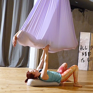 ÜberGlücklich - Yoga Ausbildung - Aerial Thai Yoga 30h ÜberGlücklich - Yoga Ausbildung - Aerial Thai Yoga 30h